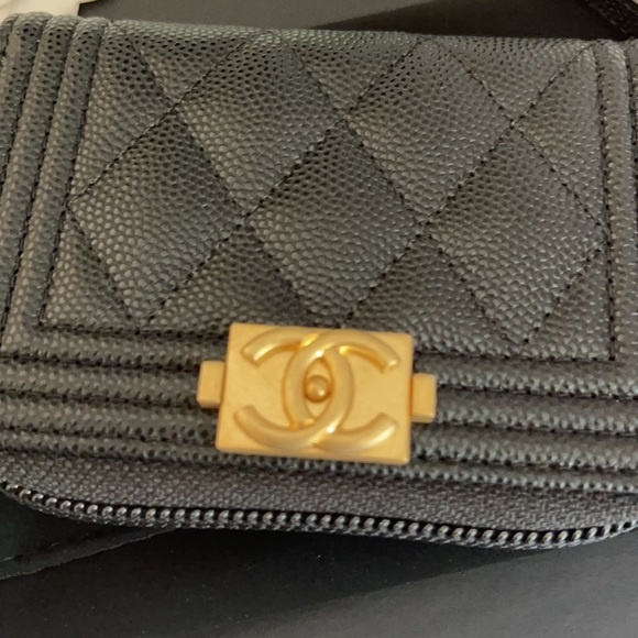 CHANEL Caviar Black Quilted Boy Zip Around Coin Purse Wallet BNIB Made in Spain - Picture 7 of 9